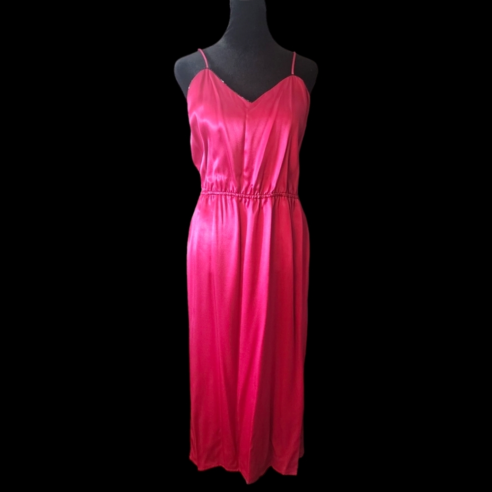 🖤Vintage Magenta Dress